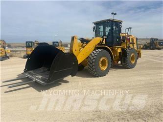 CAT 950 Gumikerekes homlokrakodók