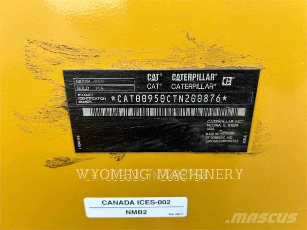 CAT 950 Gumikerekes homlokrakodók