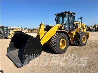 CAT 950 Gumikerekes homlokrakodók