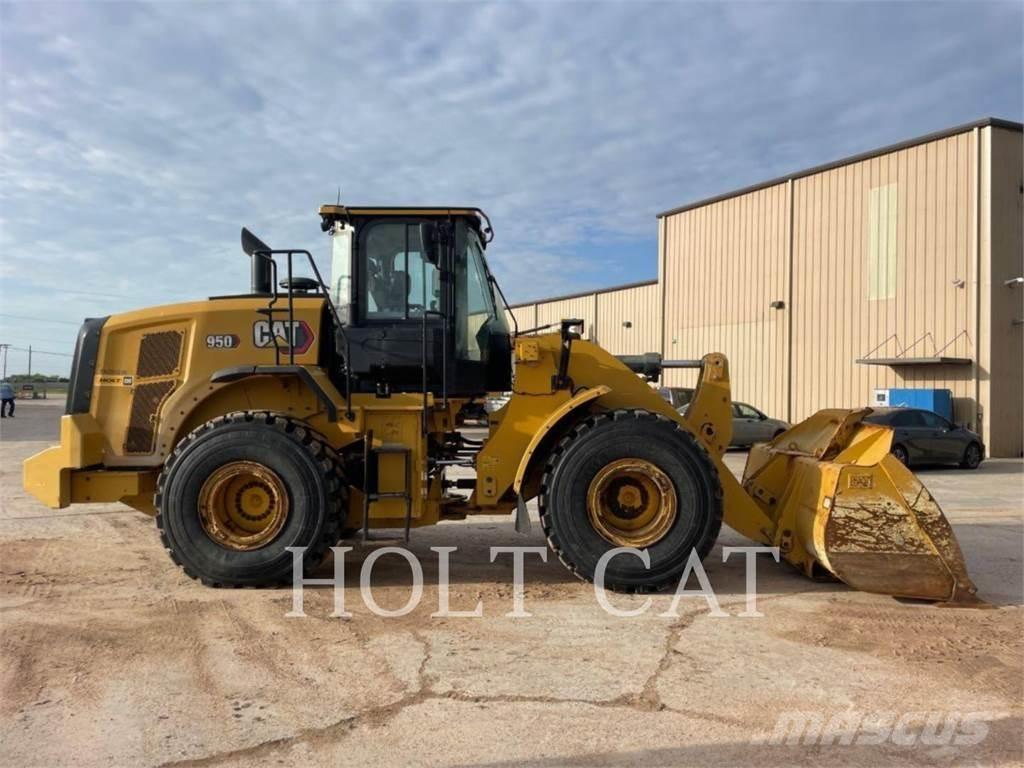 CAT 950 Gumikerekes homlokrakodók