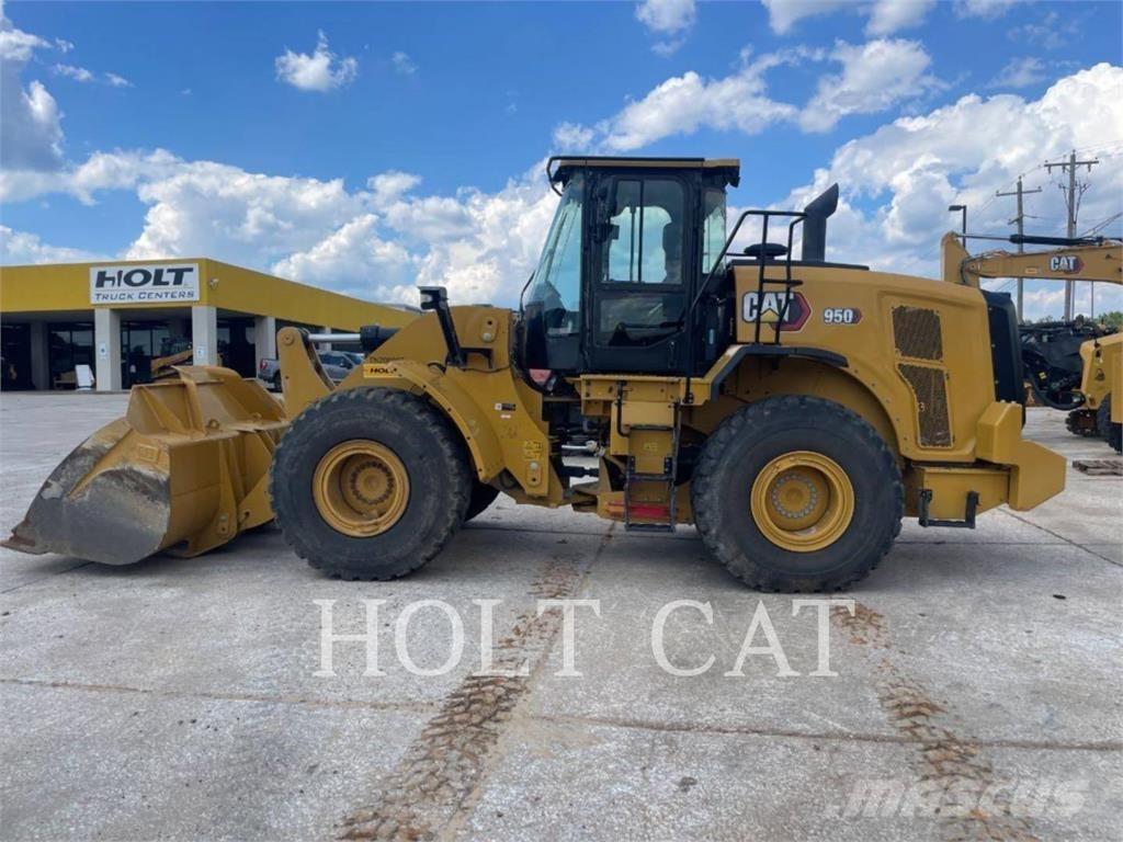 CAT 950 Gumikerekes homlokrakodók
