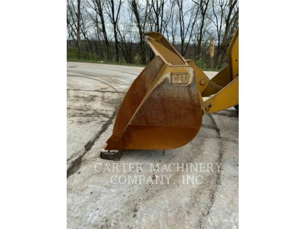 CAT 950-14 Gumikerekes homlokrakodók