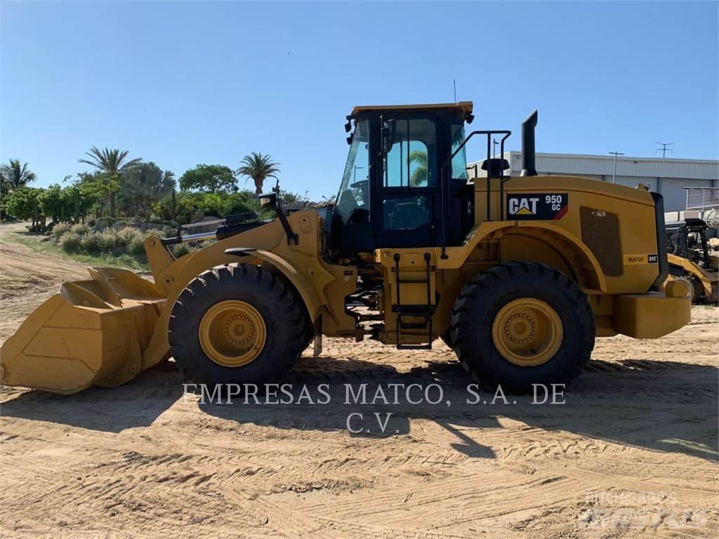 CAT 950 GC Gumikerekes homlokrakodók