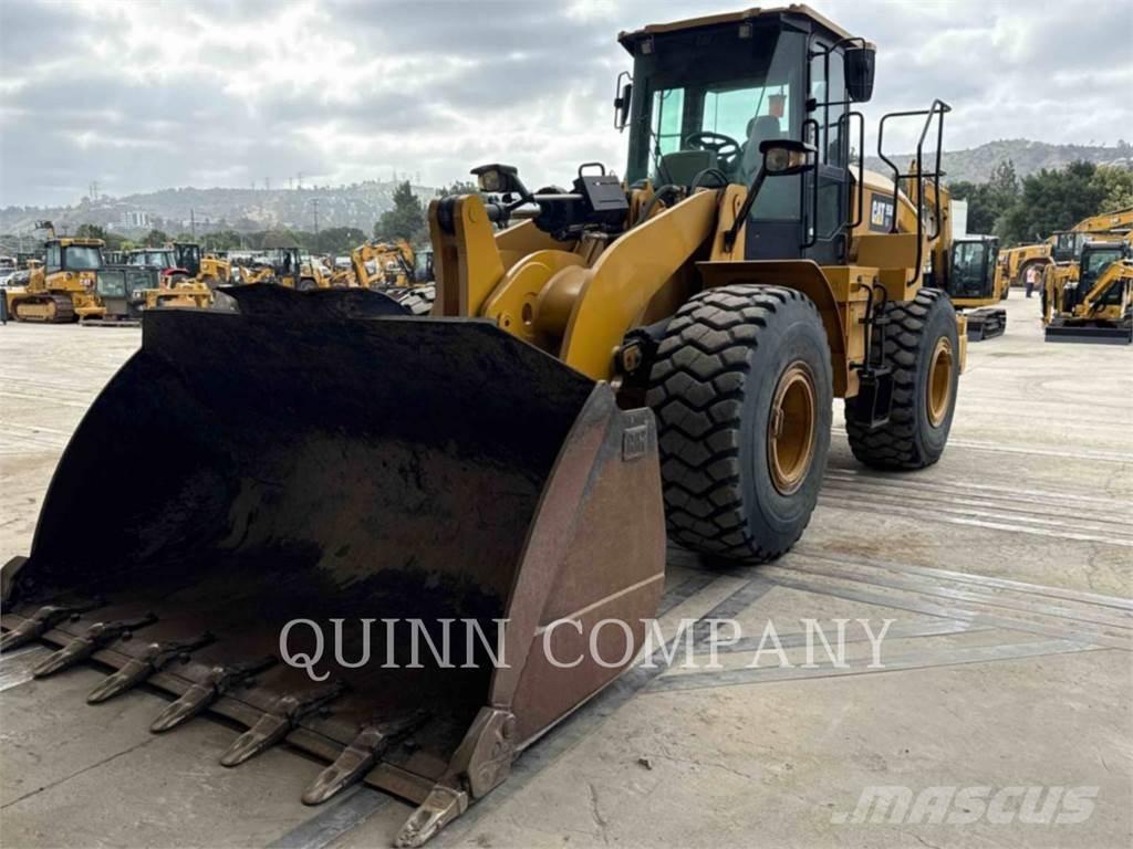 CAT 950 GC Gumikerekes homlokrakodók