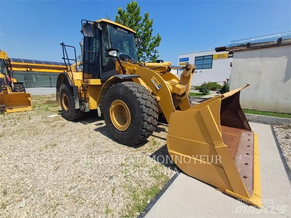 CAT 950 H Gumikerekes homlokrakodók