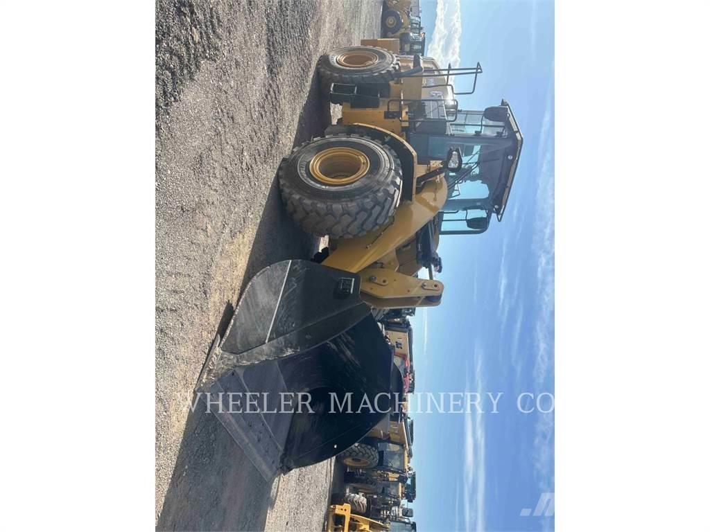 CAT 950 QC Gumikerekes homlokrakodók