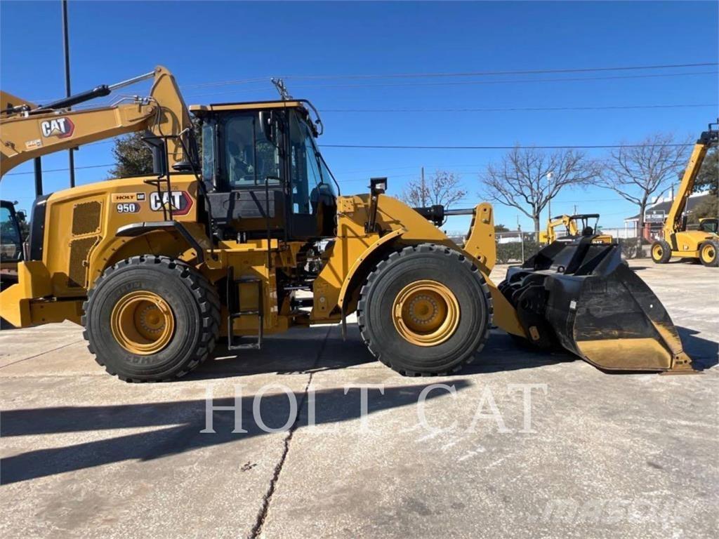 CAT 950 QC Gumikerekes homlokrakodók