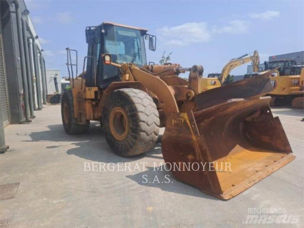 CAT 950G Gumikerekes homlokrakodók