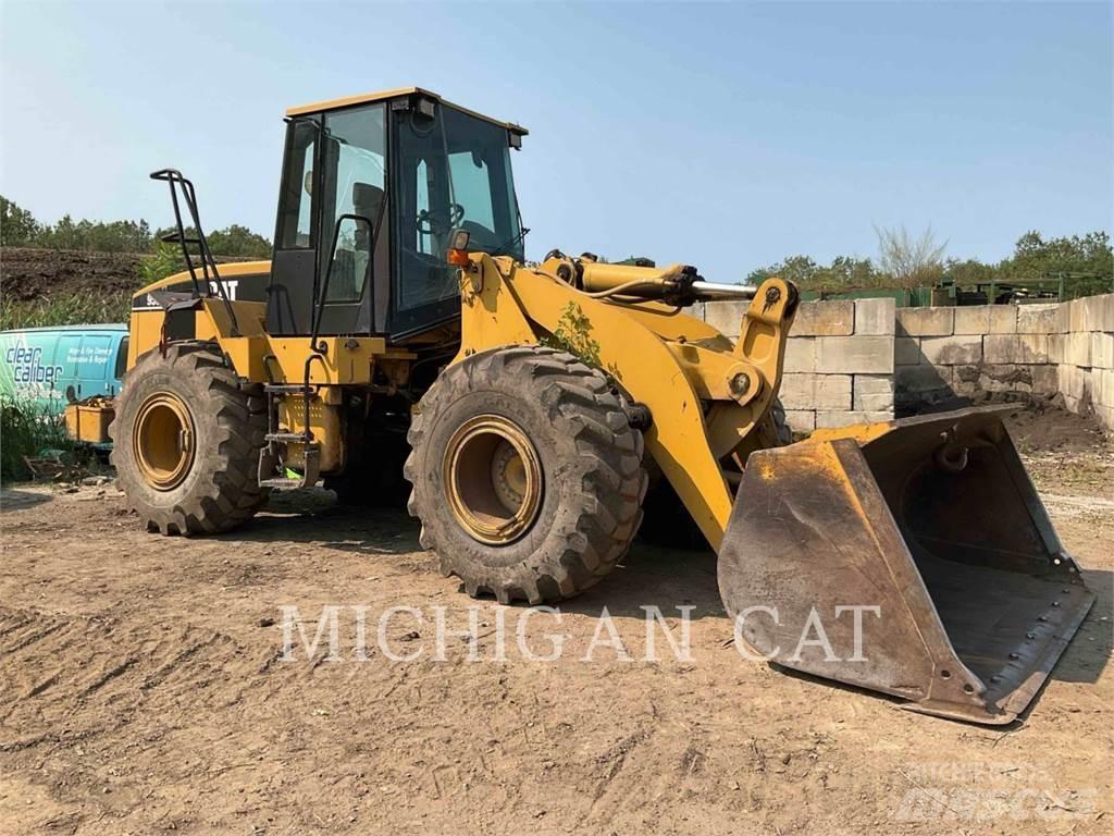 CAT 950G Q Gumikerekes homlokrakodók