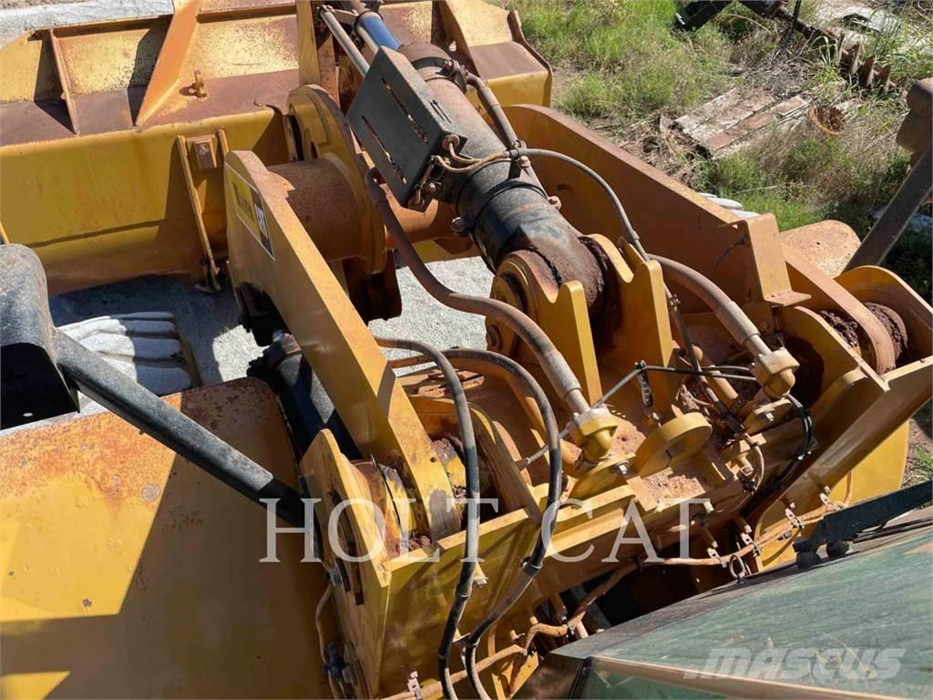 CAT 950GC Gumikerekes homlokrakodók