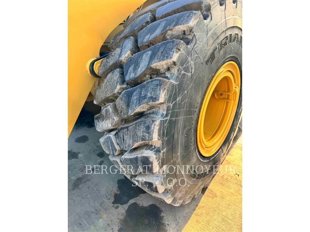 CAT 950GC Gumikerekes homlokrakodók