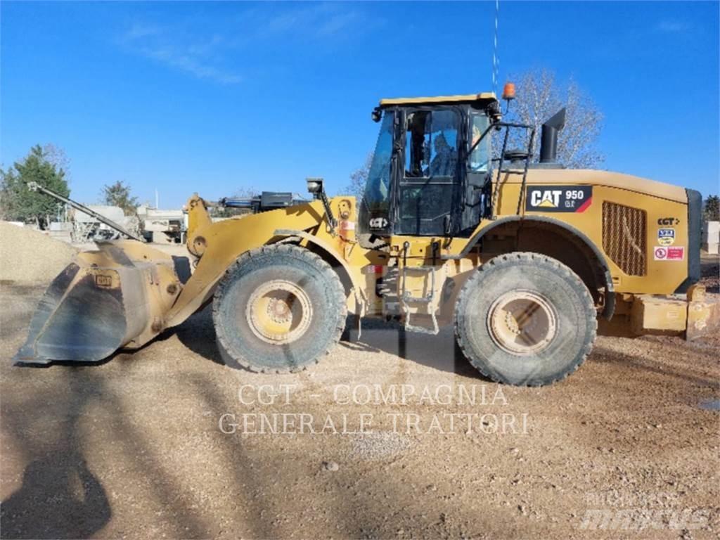 CAT 950GC Gumikerekes homlokrakodók