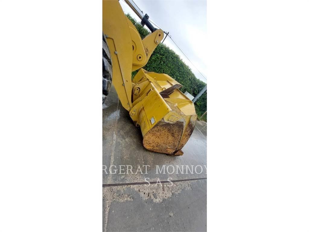 CAT 950GC Gumikerekes homlokrakodók
