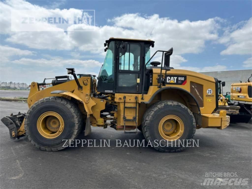 CAT 950GC Gumikerekes homlokrakodók