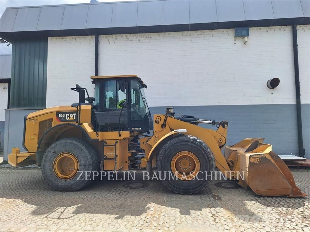 CAT 950GC Gumikerekes homlokrakodók