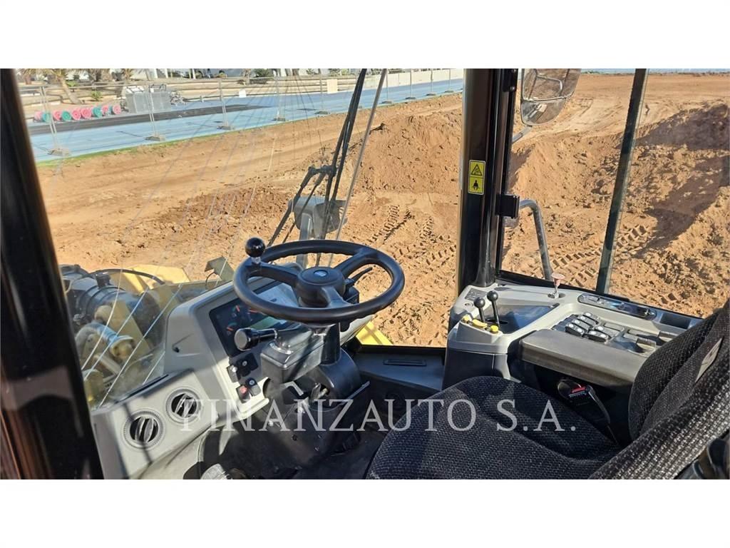 CAT 950GC Gumikerekes homlokrakodók