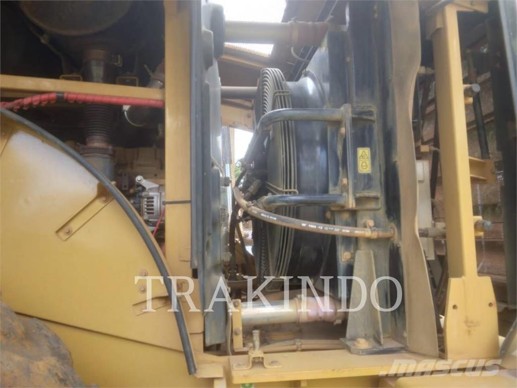 CAT 950GC Gumikerekes homlokrakodók