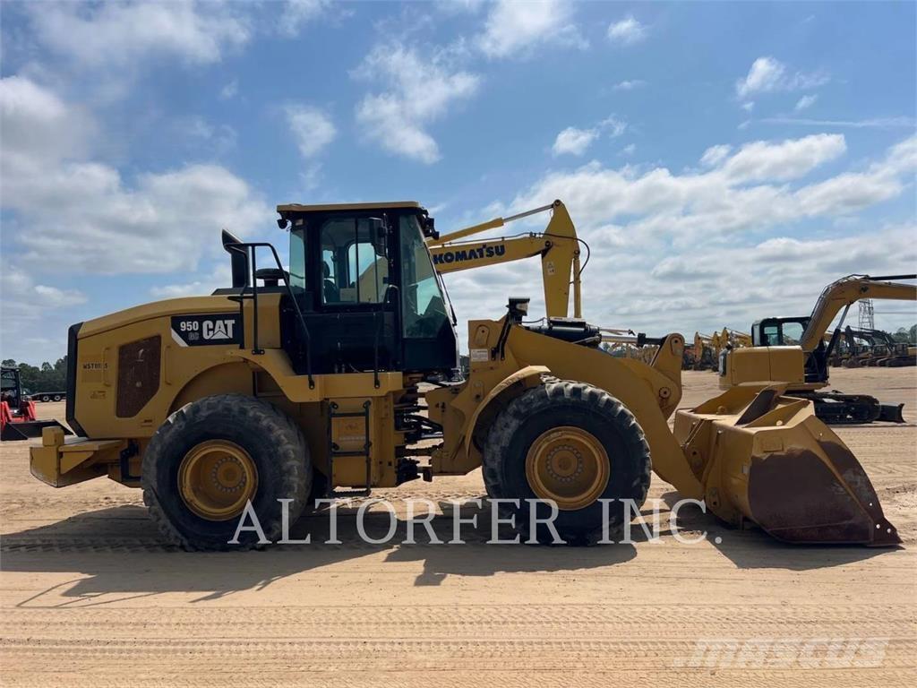 CAT 950GC Gumikerekes homlokrakodók