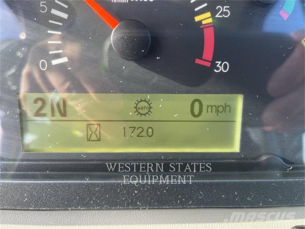 CAT 950GC Gumikerekes homlokrakodók