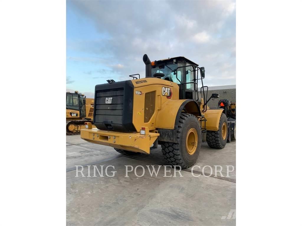 CAT 950GCQC Gumikerekes homlokrakodók