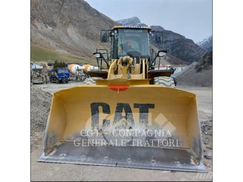 CAT 950H Gumikerekes homlokrakodók