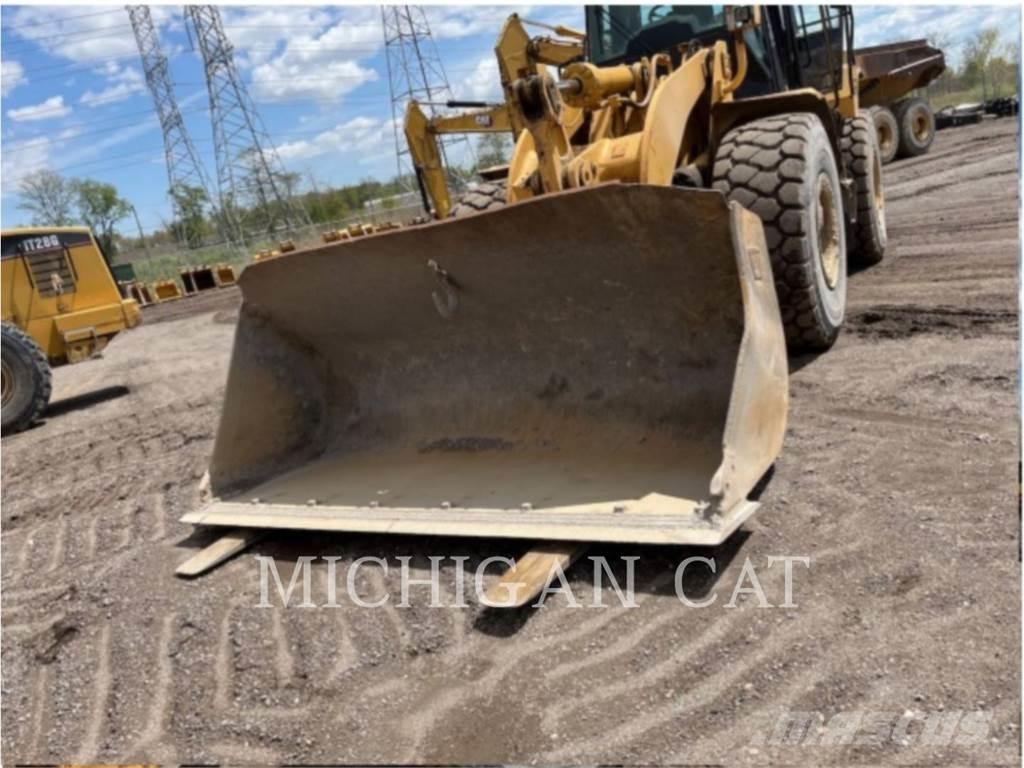 CAT 950H Gumikerekes homlokrakodók