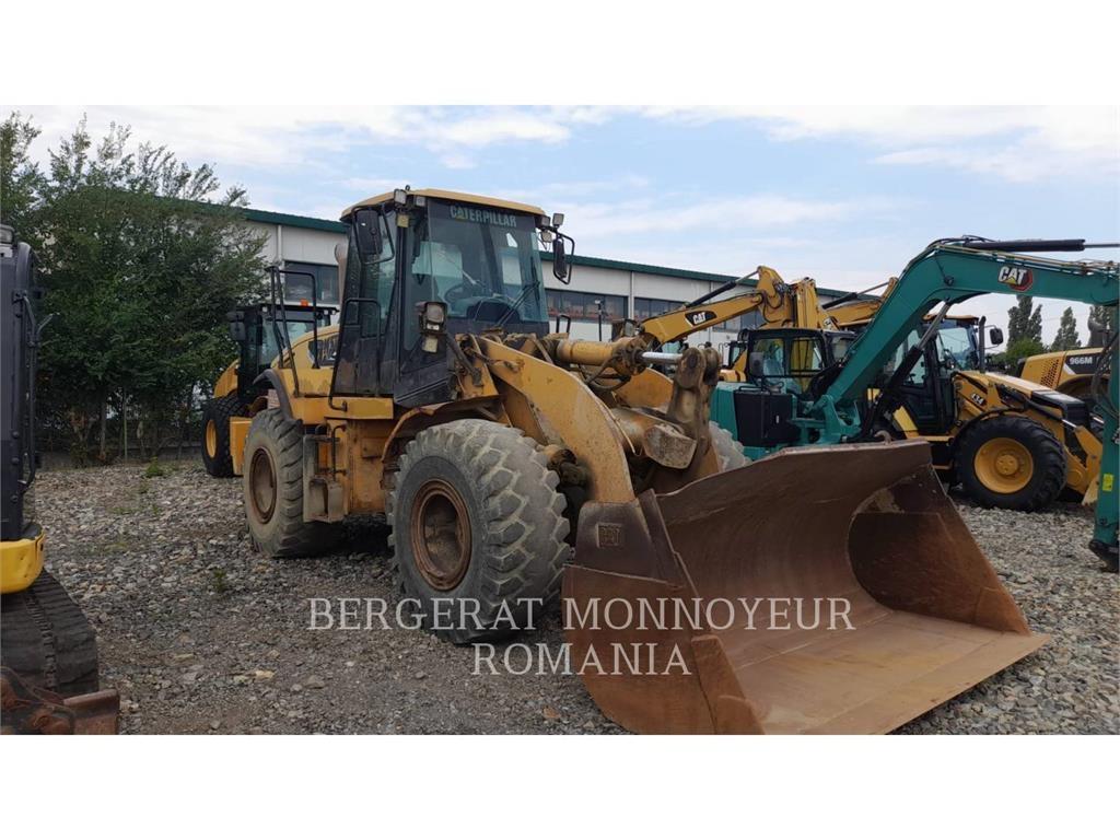 CAT 950H Gumikerekes homlokrakodók