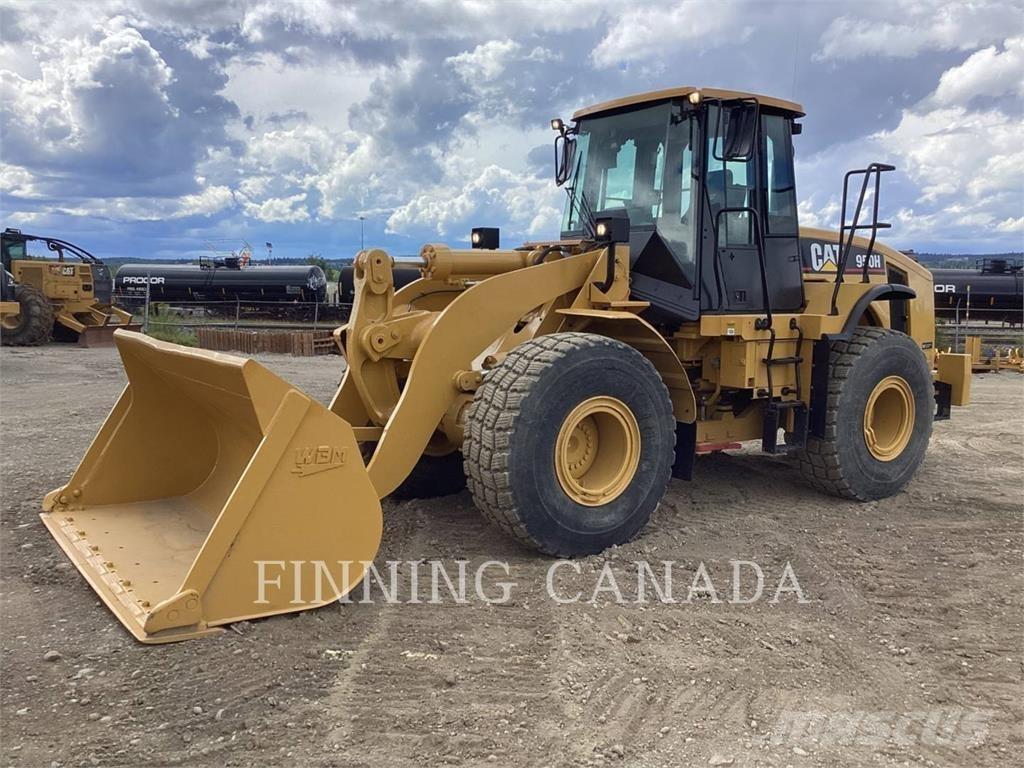 CAT 950H Gumikerekes homlokrakodók