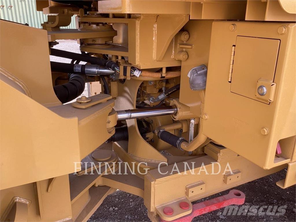 CAT 950H Gumikerekes homlokrakodók