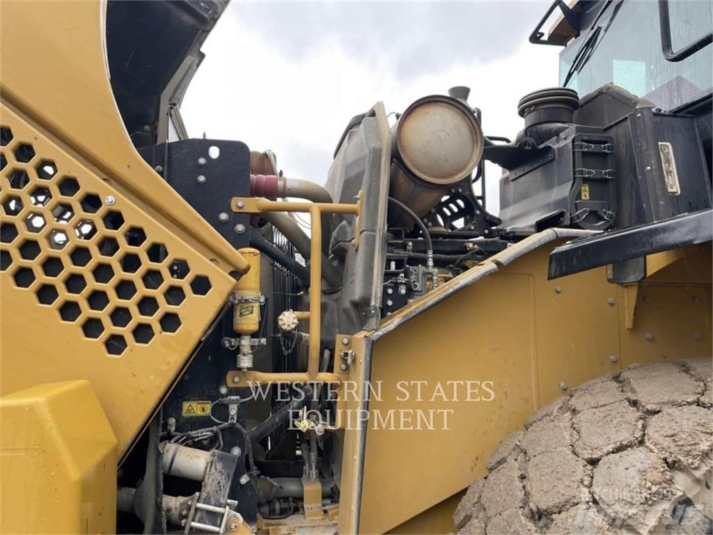 CAT 950K Gumikerekes homlokrakodók