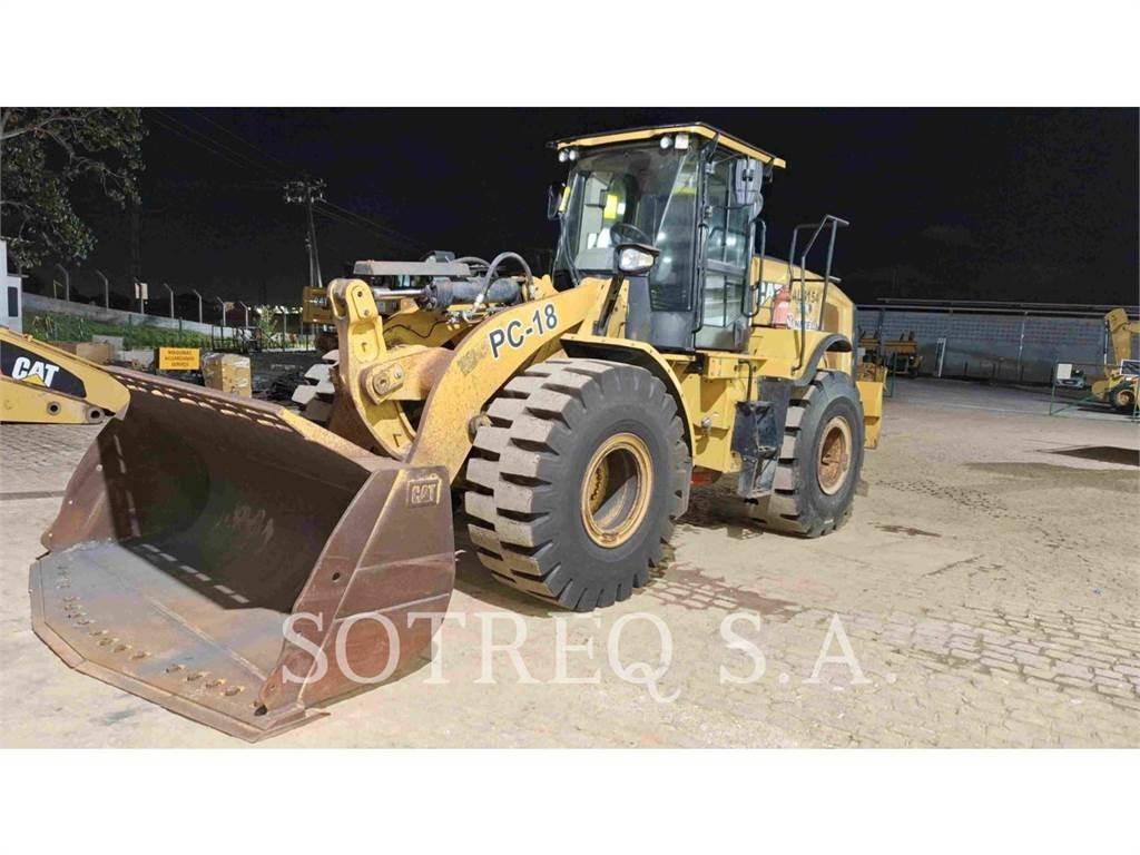 CAT 950L Gumikerekes homlokrakodók