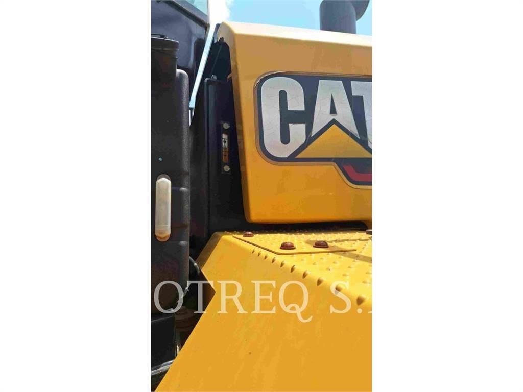 CAT 950L Gumikerekes homlokrakodók