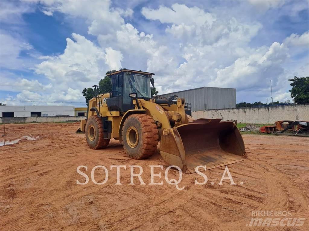 CAT 950L Gumikerekes homlokrakodók