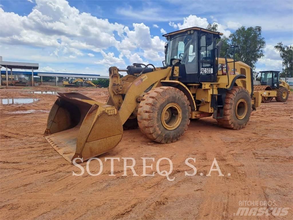 CAT 950L Gumikerekes homlokrakodók