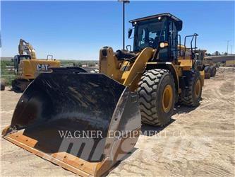 CAT 950M Gumikerekes homlokrakodók