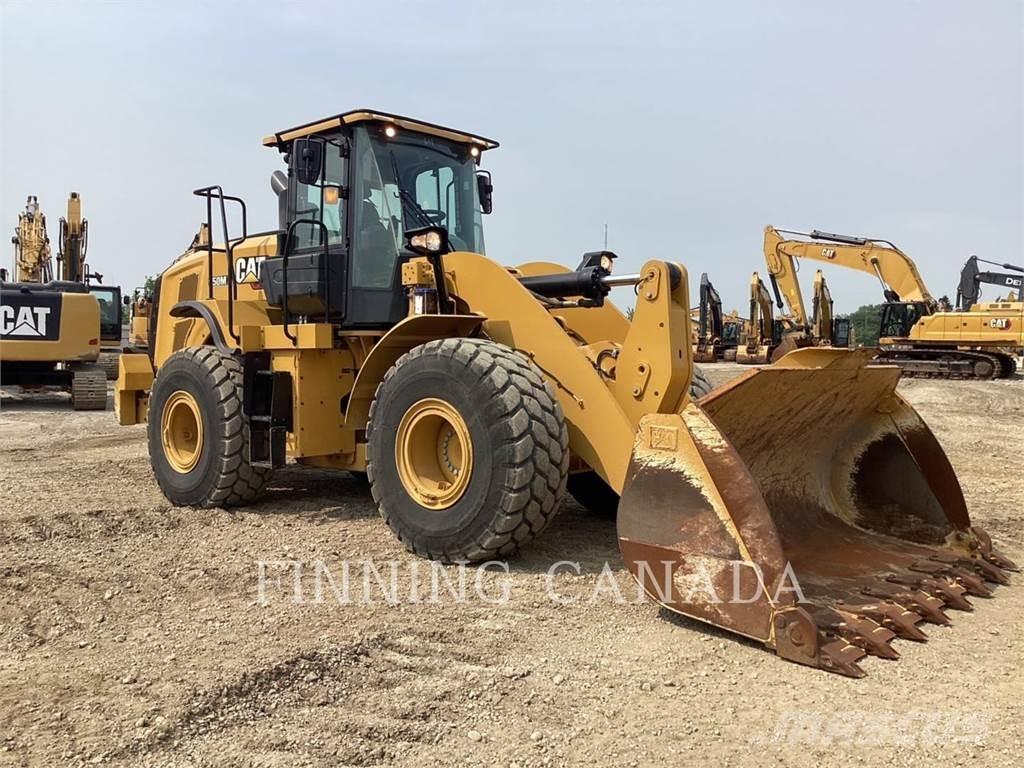 CAT 950M Gumikerekes homlokrakodók