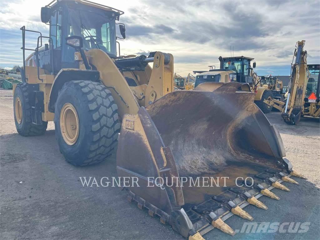 CAT 950M Gumikerekes homlokrakodók