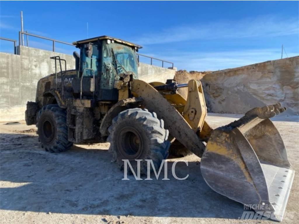 CAT 950M Gumikerekes homlokrakodók