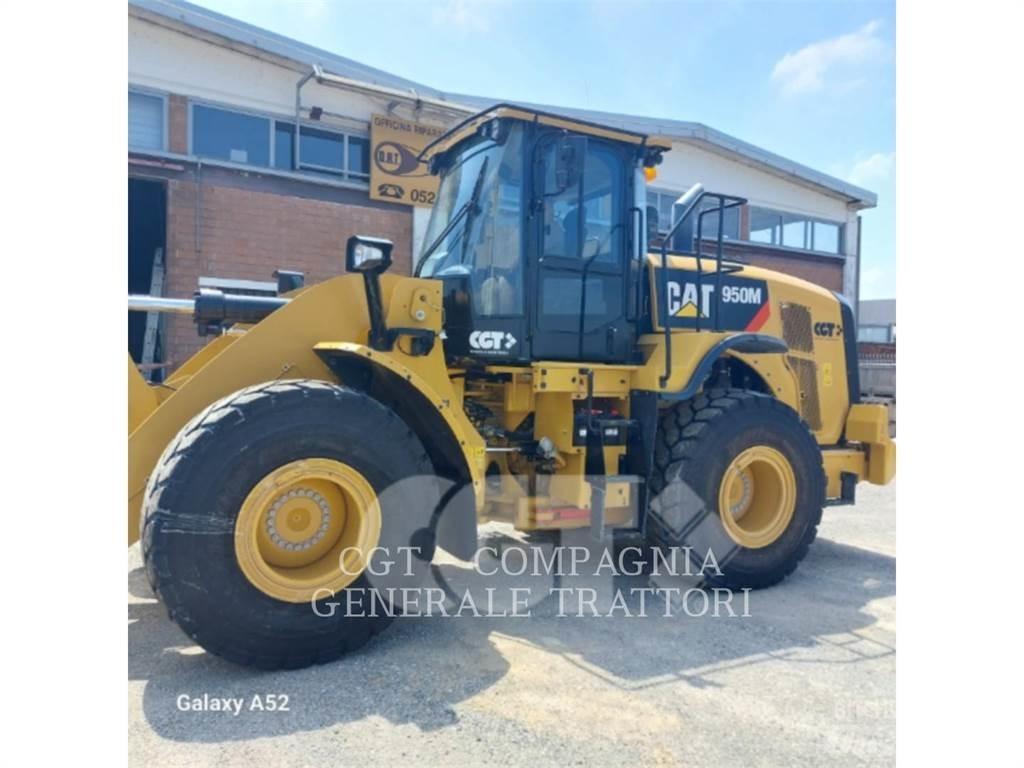 CAT 950M Gumikerekes homlokrakodók