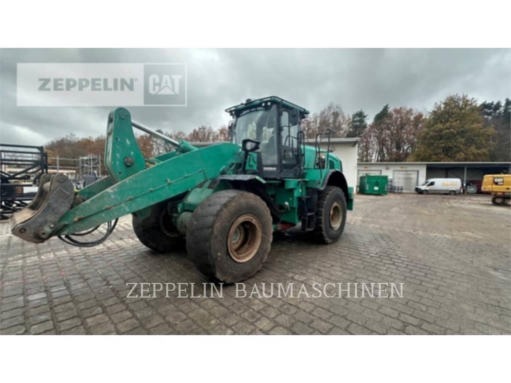 CAT 950M Gumikerekes homlokrakodók