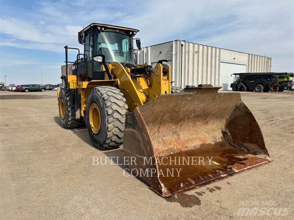 CAT 950M Gumikerekes homlokrakodók