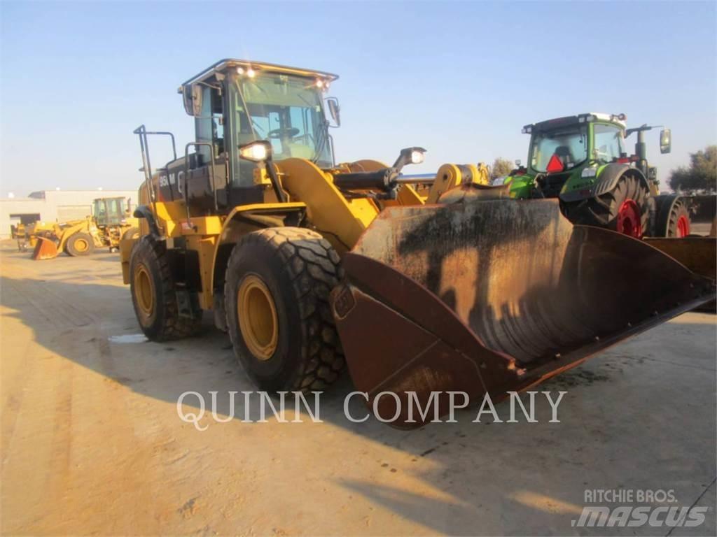 CAT 950M Gumikerekes homlokrakodók