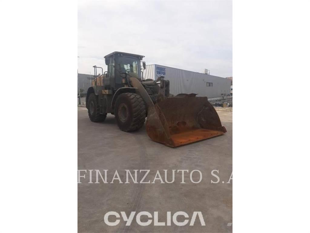 CAT 950M Gumikerekes homlokrakodók