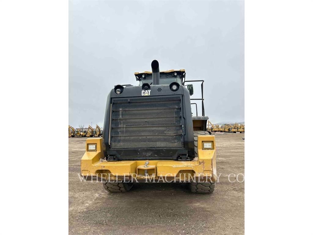 CAT 950M Gumikerekes homlokrakodók