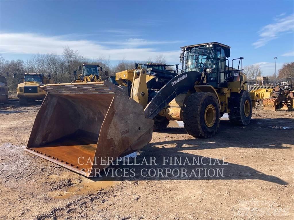 CAT 950M Gumikerekes homlokrakodók