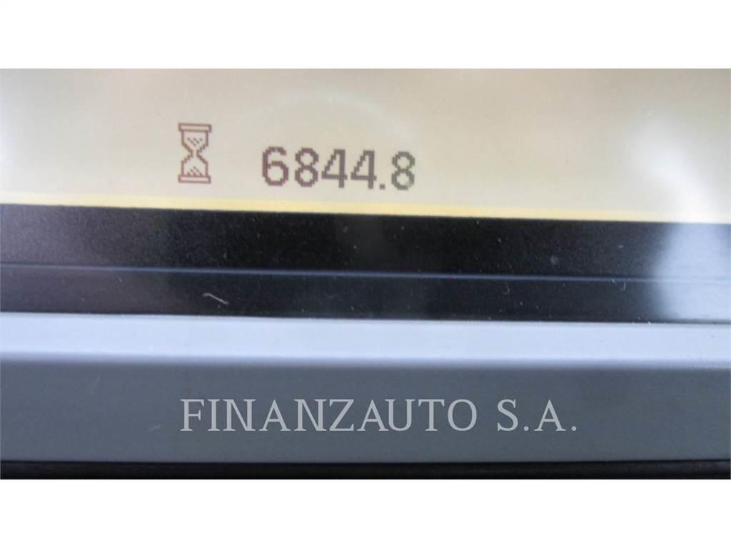 CAT 950M Gumikerekes homlokrakodók