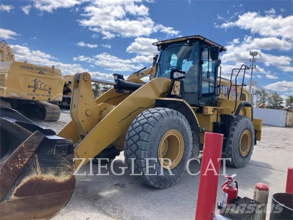 CAT 950M Gumikerekes homlokrakodók
