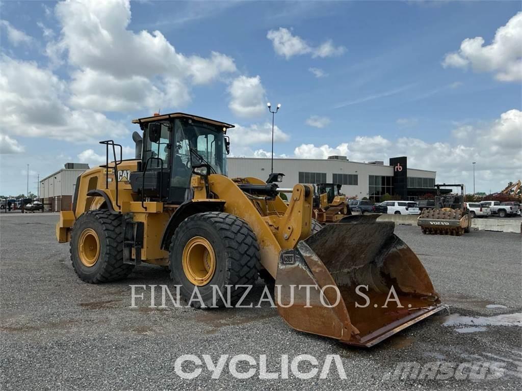 CAT 950M Gumikerekes homlokrakodók