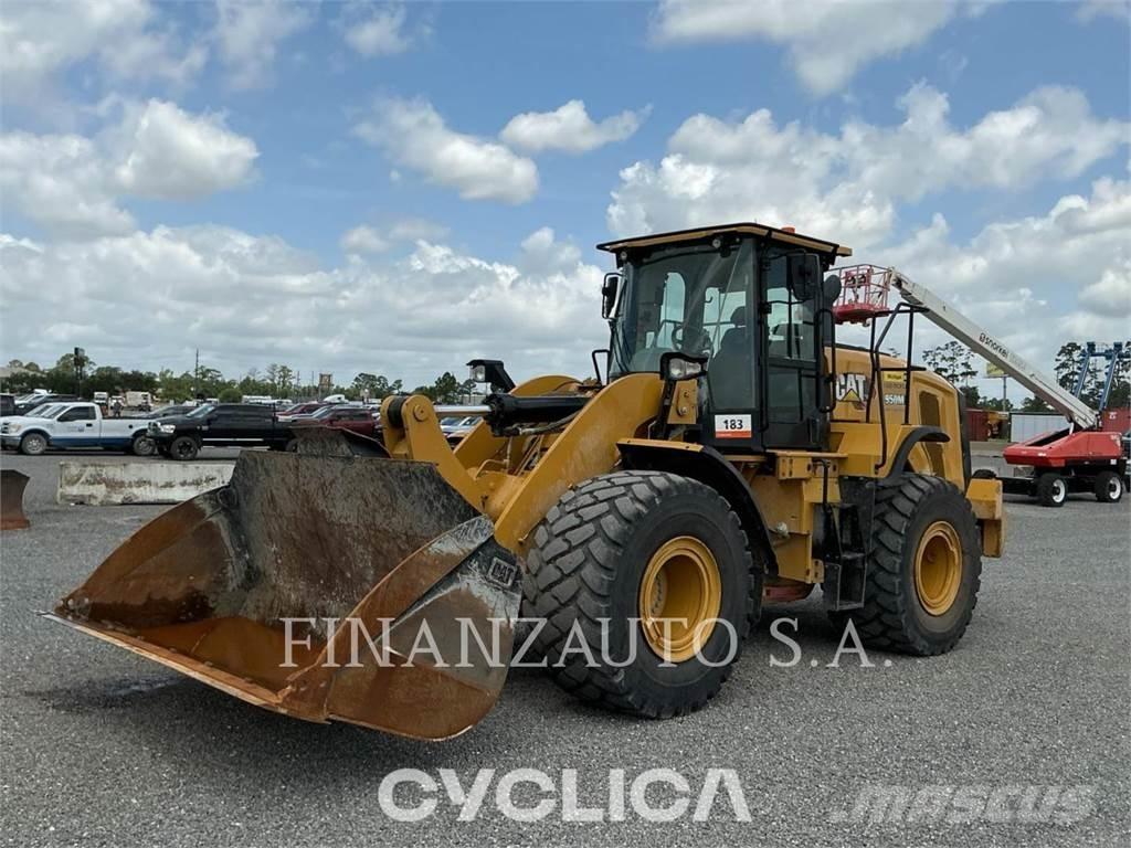CAT 950M Gumikerekes homlokrakodók