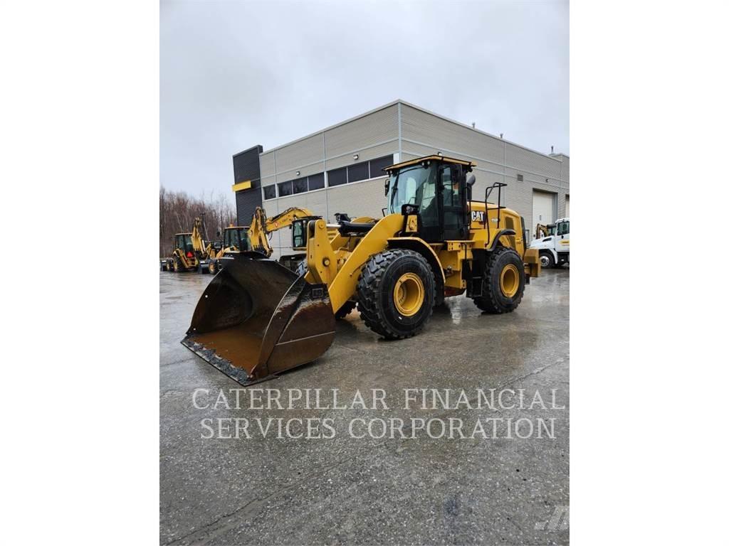 CAT 950M Gumikerekes homlokrakodók